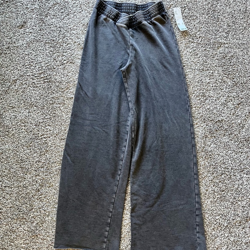 Urban Outfitters Under Joy V-front wide-leg pants